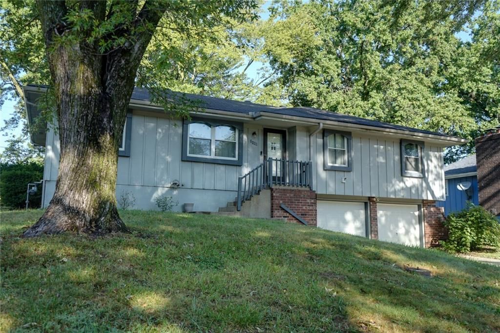 2100 N York Street, Independence, MO