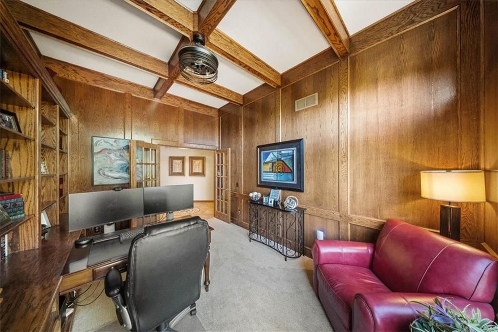 2329 NE Lake Breeze Lane — photo 32