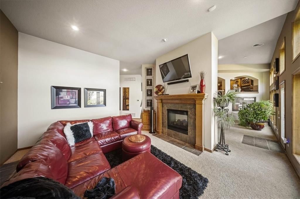 2329 NE Lake Breeze Lane — photo 59
