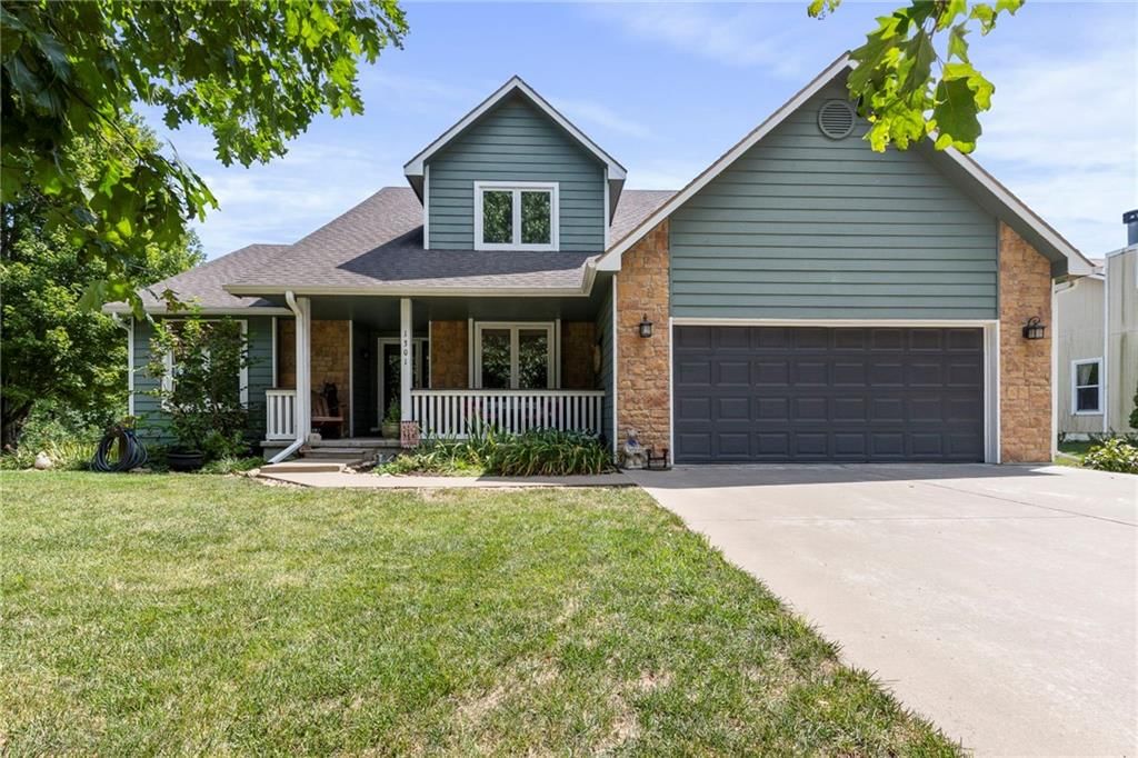 1301 S Redbud Street, Ottawa, KS