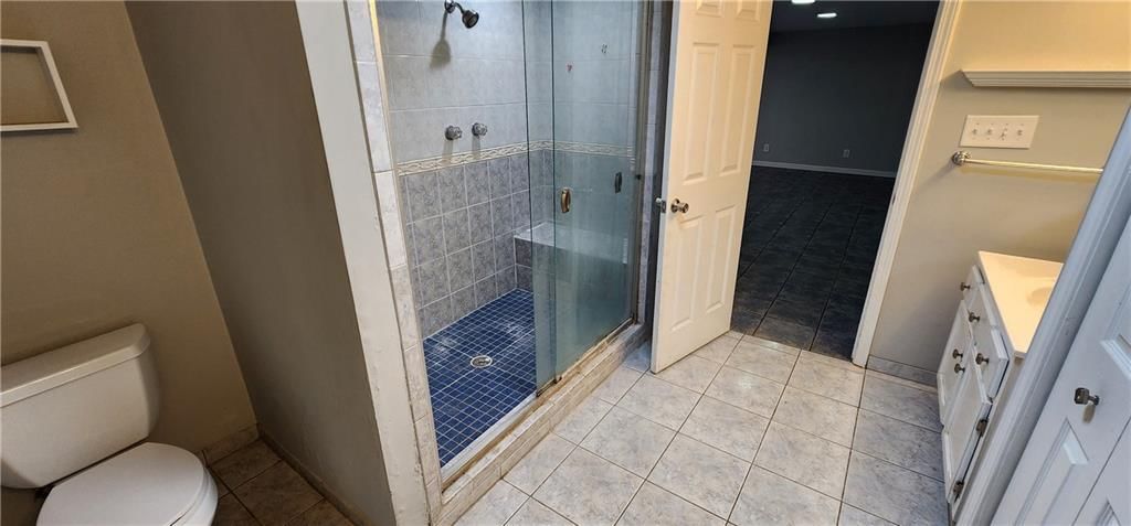 Photo 28 of 32 - 8417 W 91st Street