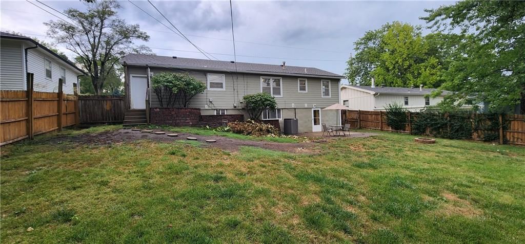 Photo 32 of 32 - 8417 W 91st Street
