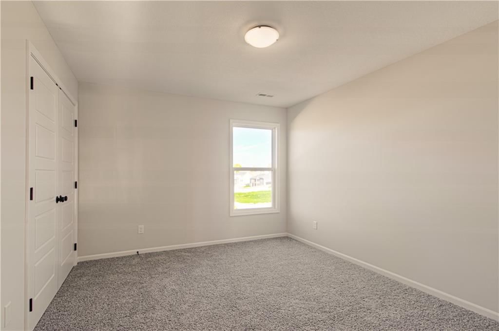 1007 Poplar Lane — photo 17