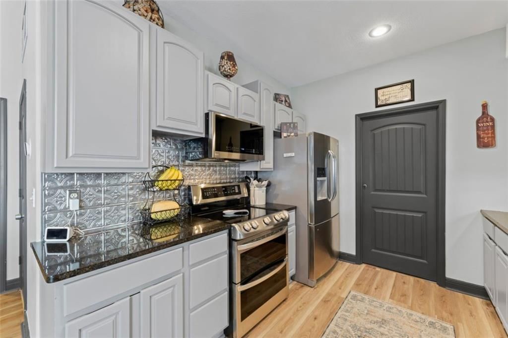 Photo 12 of 62 - 232 L Street