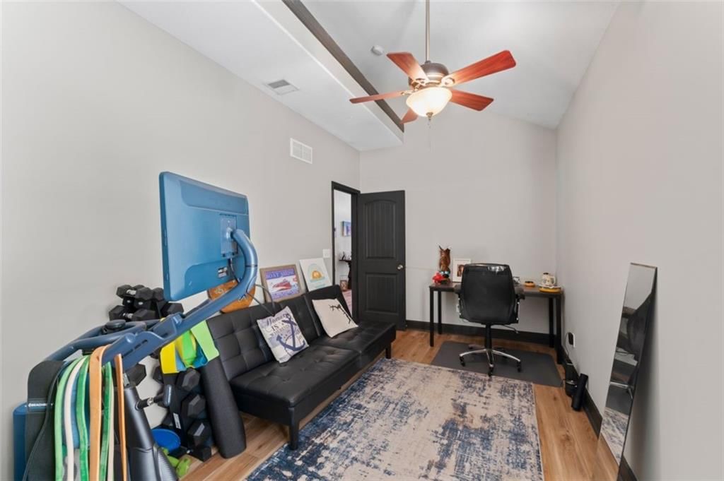 Photo 24 of 62 - 232 L Street