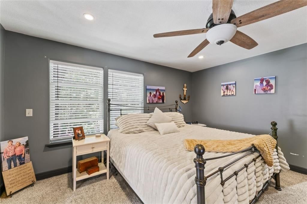 Photo 32 of 62 - 232 L Street