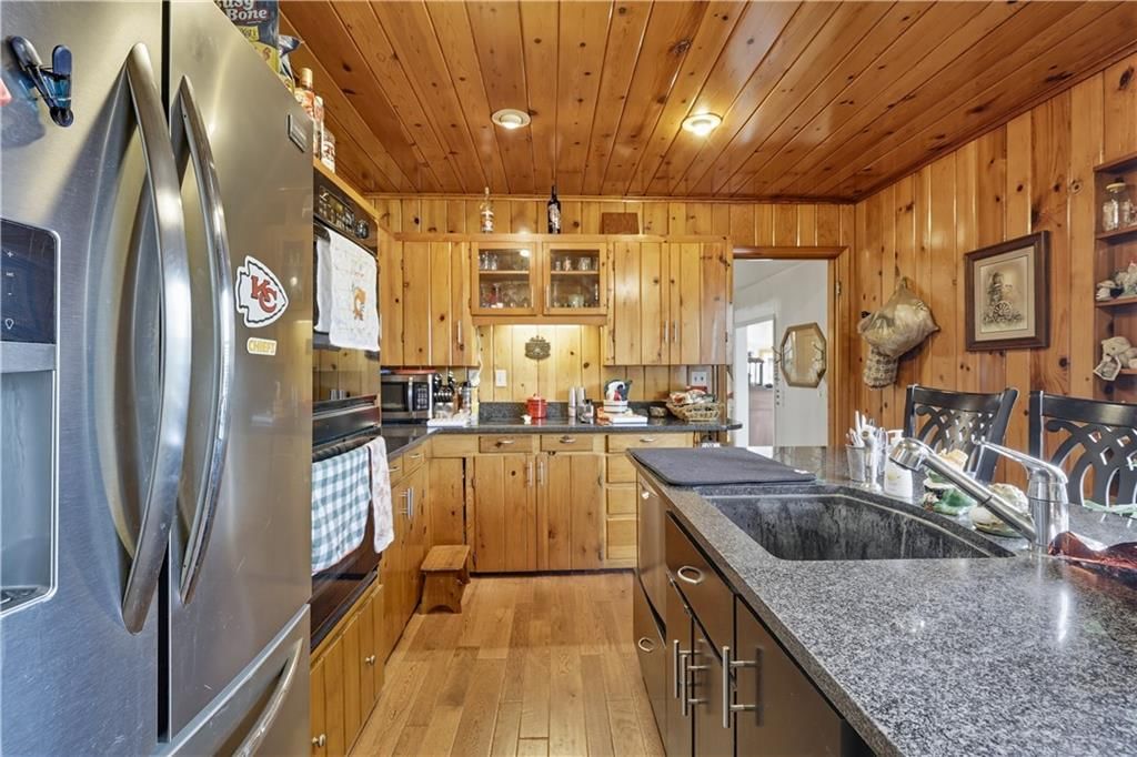 9228 Wollard Boulevard — photo 11