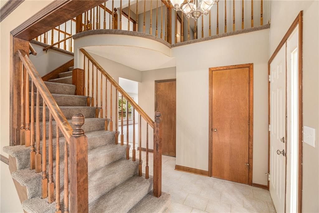 3665 SW Kimstin Circle — photo 7