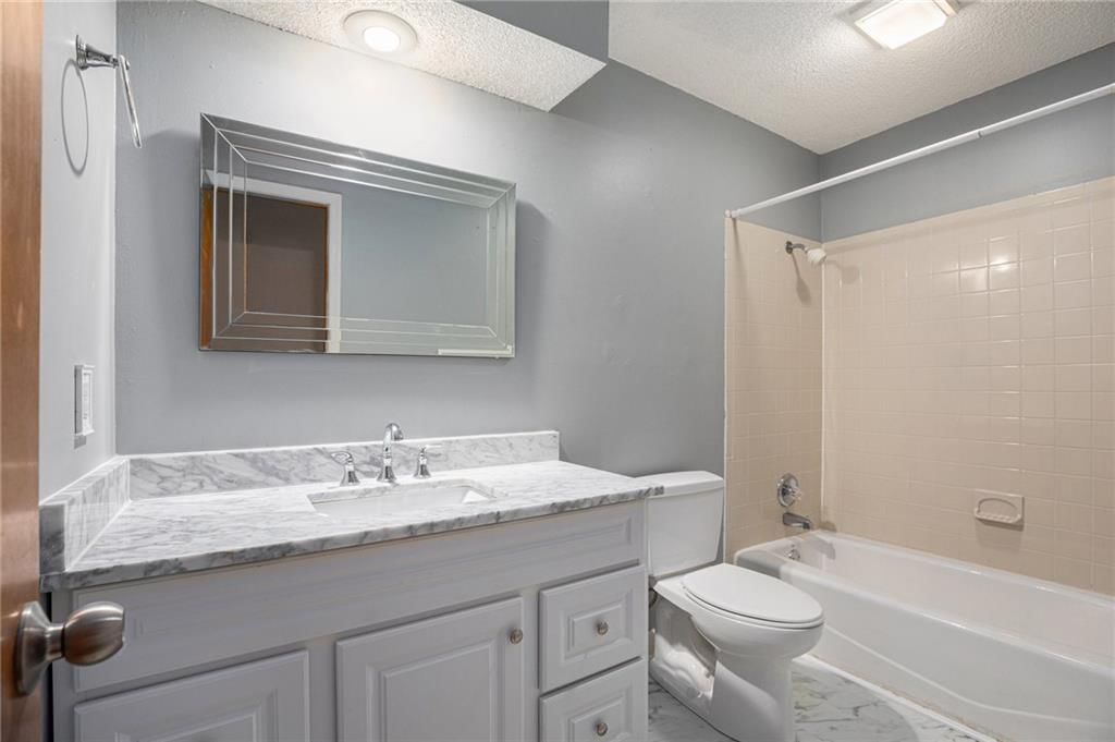 3665 SW Kimstin Circle — photo 20