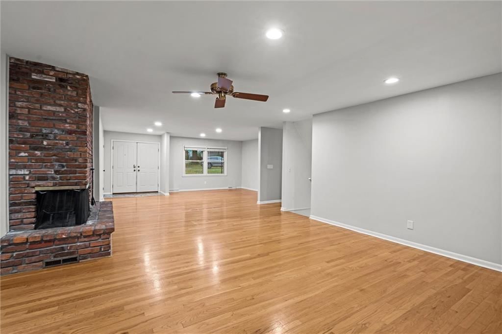 25 W 92nd Terrace — photo 8