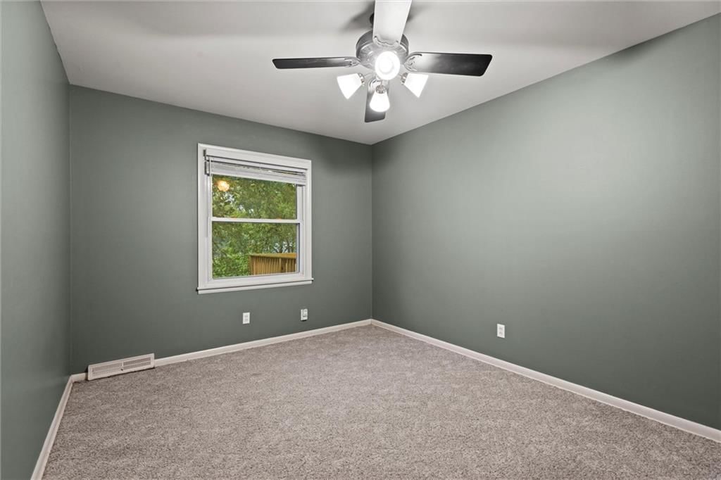25 W 92nd Terrace — photo 18