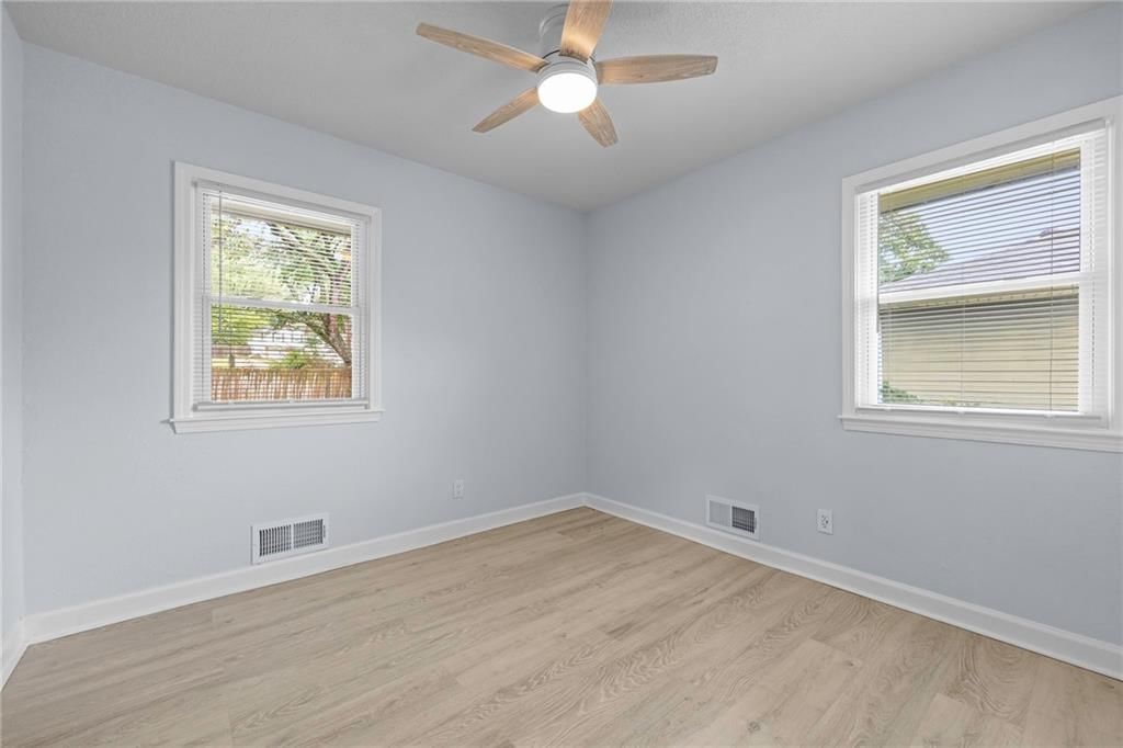 8712 E 110th Terrace — photo 14