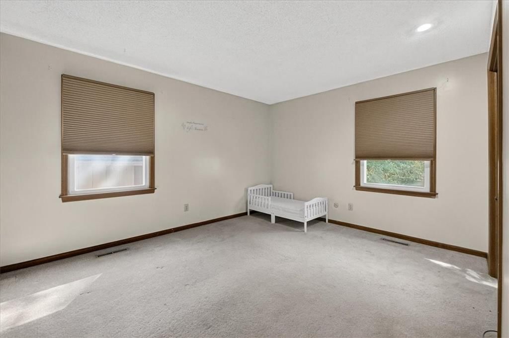 7205 E 131st Street — photo 16