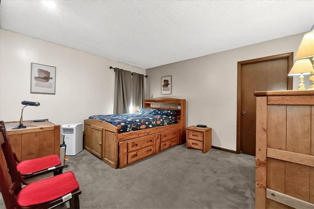 7205 E 131st Street — photo 28