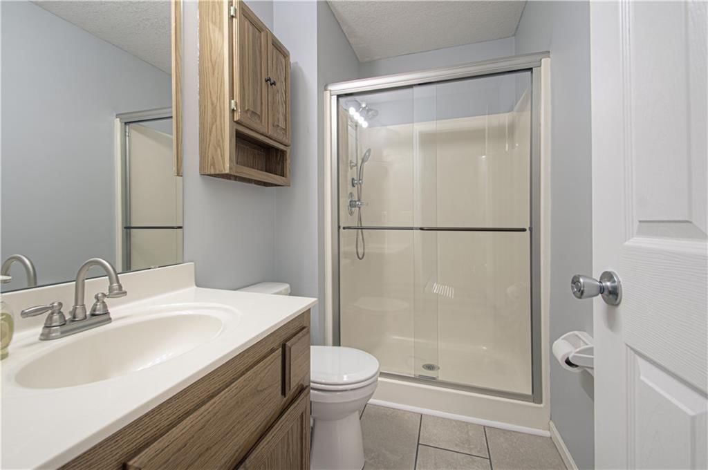 1017 Rose Avenue — photo 14