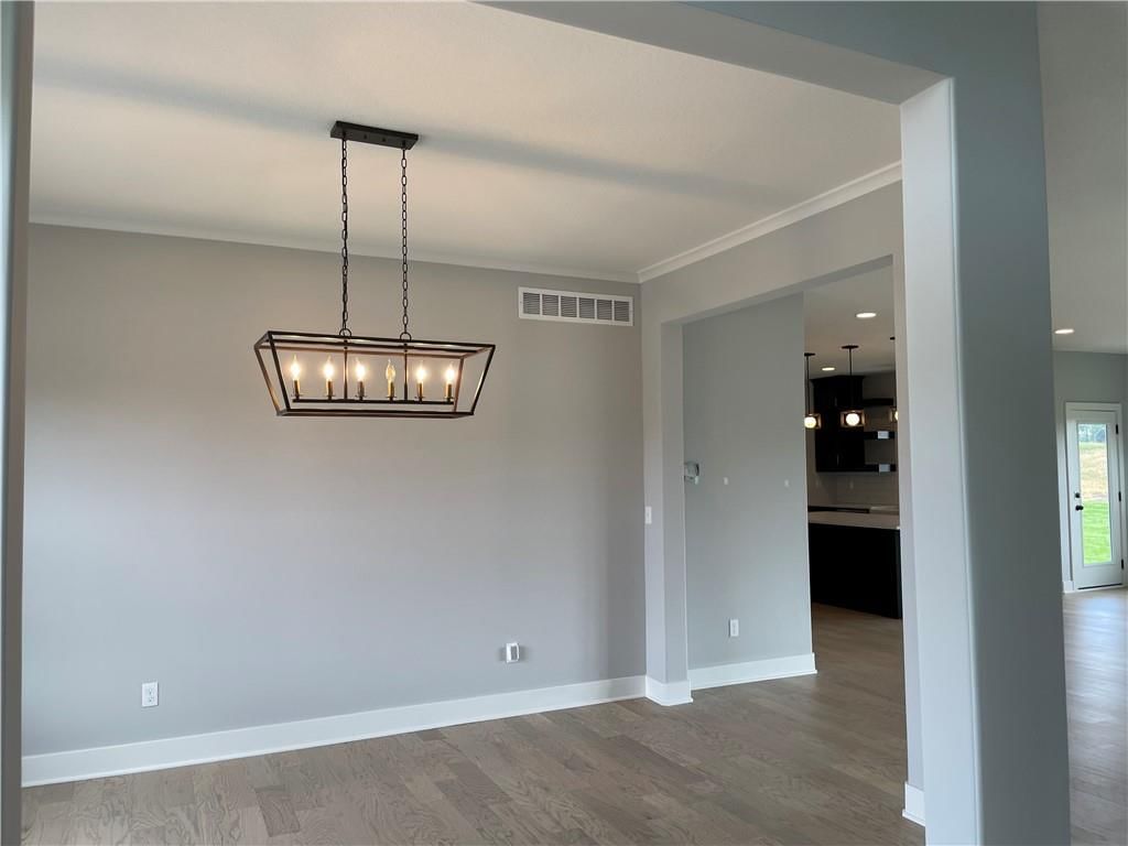8905 N Colorado Avenue — photo 7