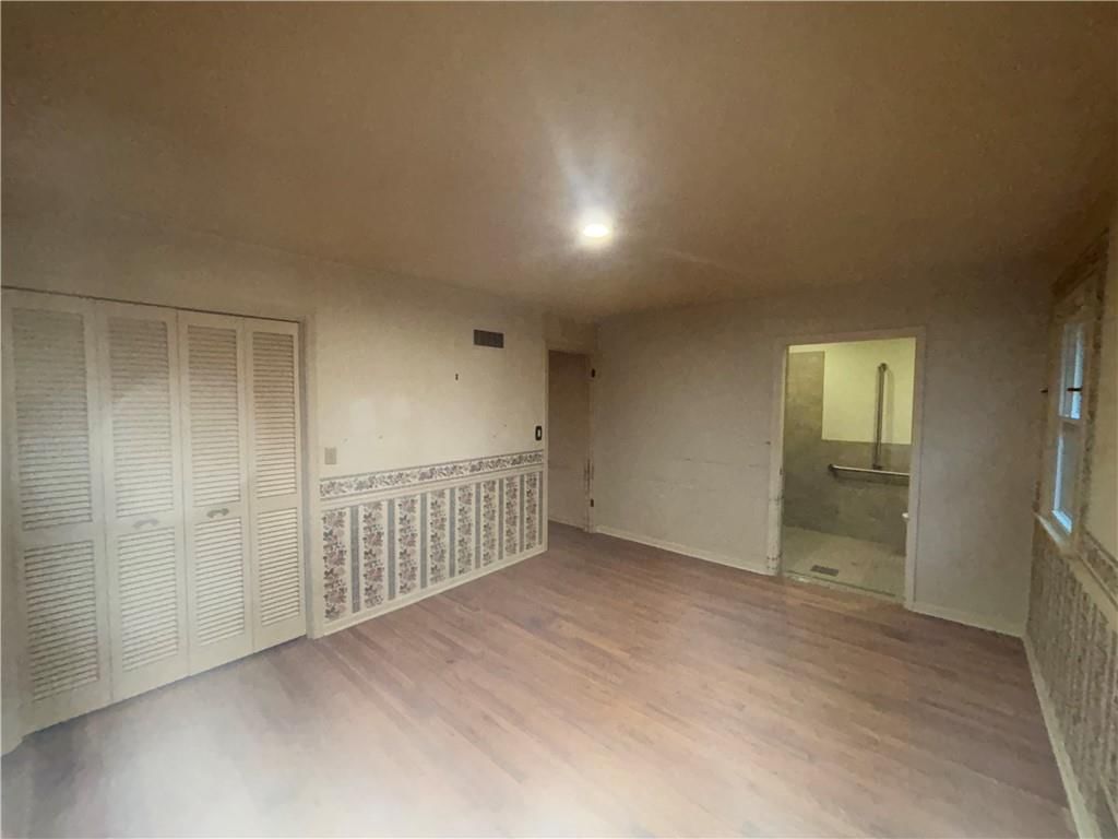 2710 W 50th Terrace — photo 21