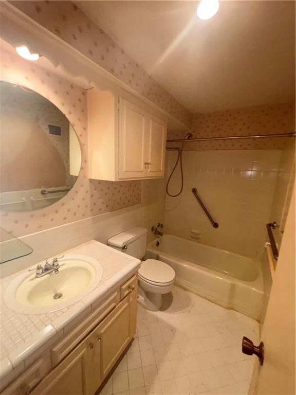 2710 W 50th Terrace — photo 36