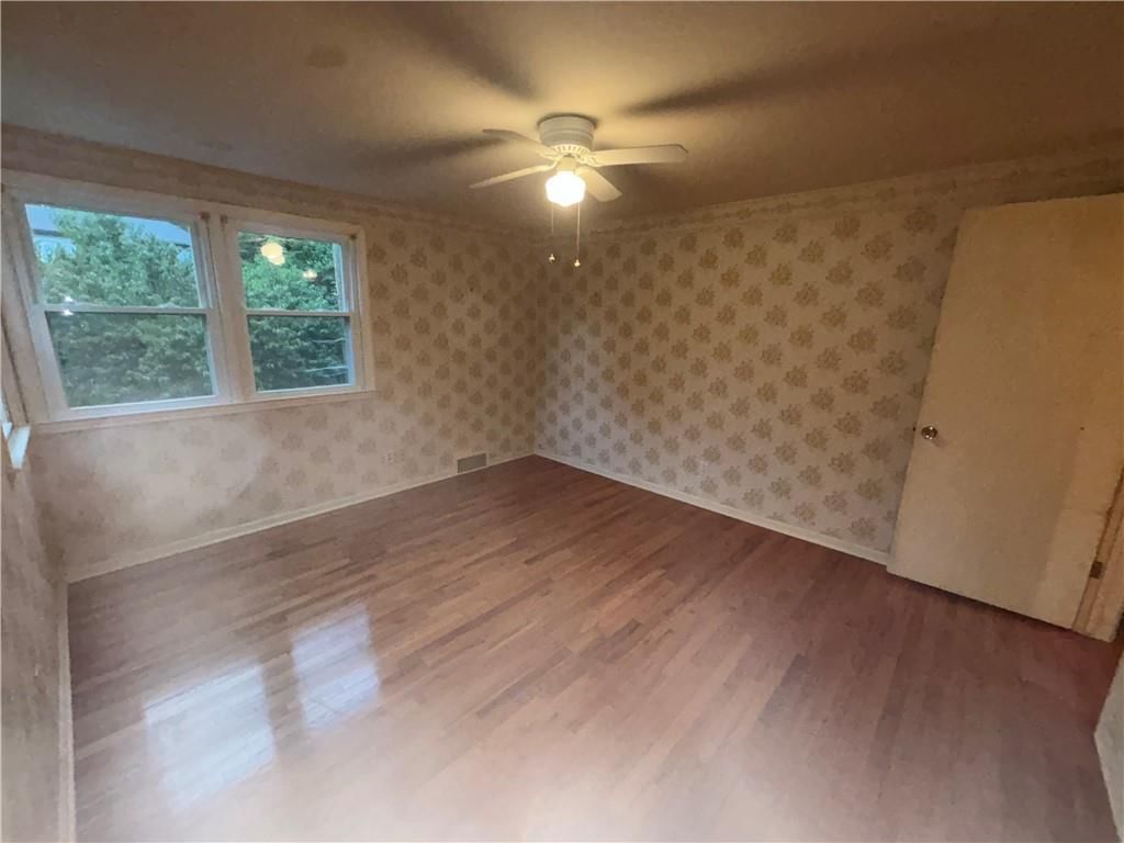 2710 W 50th Terrace — photo 42