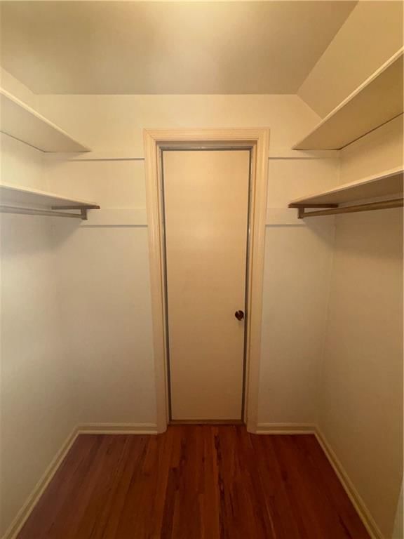 2710 W 50th Terrace — photo 43
