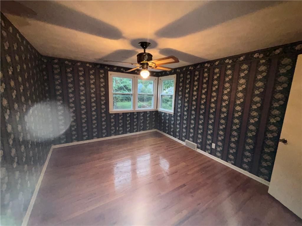 2710 W 50th Terrace — photo 44