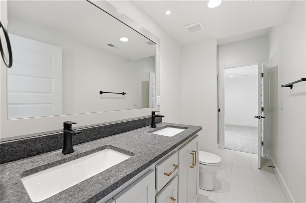 4331 NE Hideaway Drive — photo 40