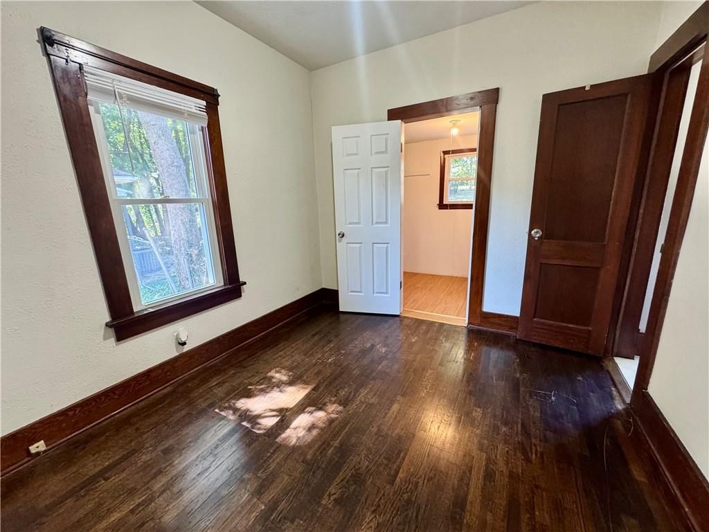 1011 N Broadway Street — photo 12