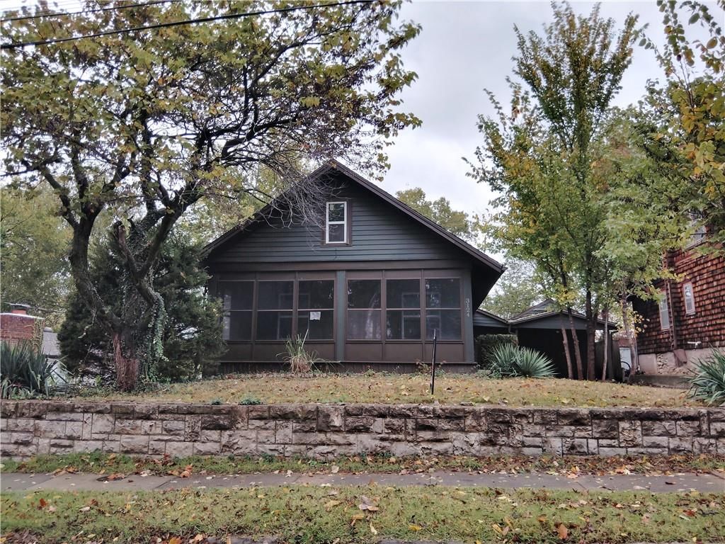 3124 W 42ND Avenue — photo 2