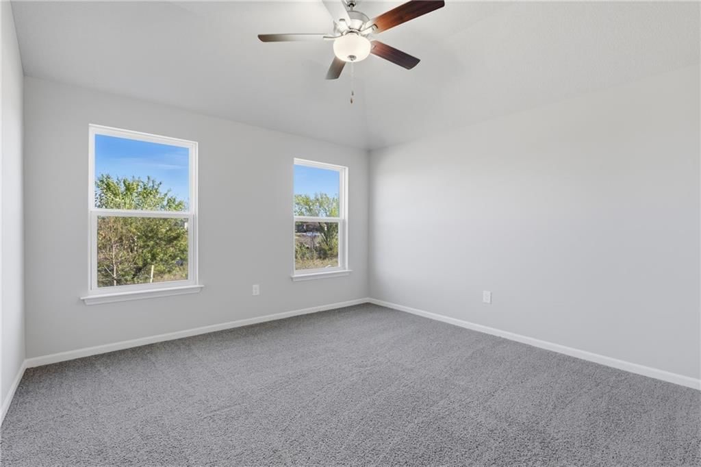 534 W Fountain Street — photo 10