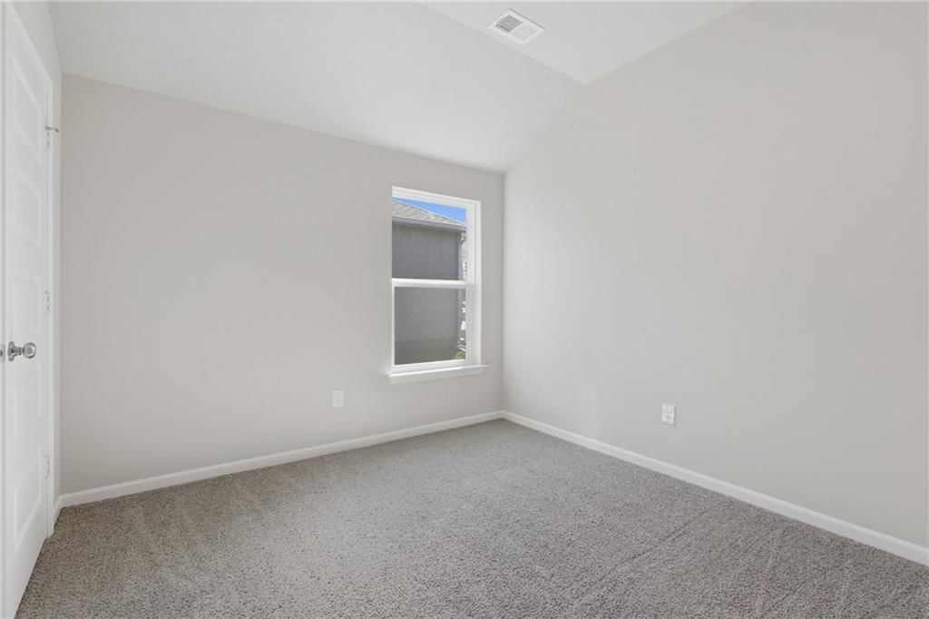 534 W Fountain Street — photo 19