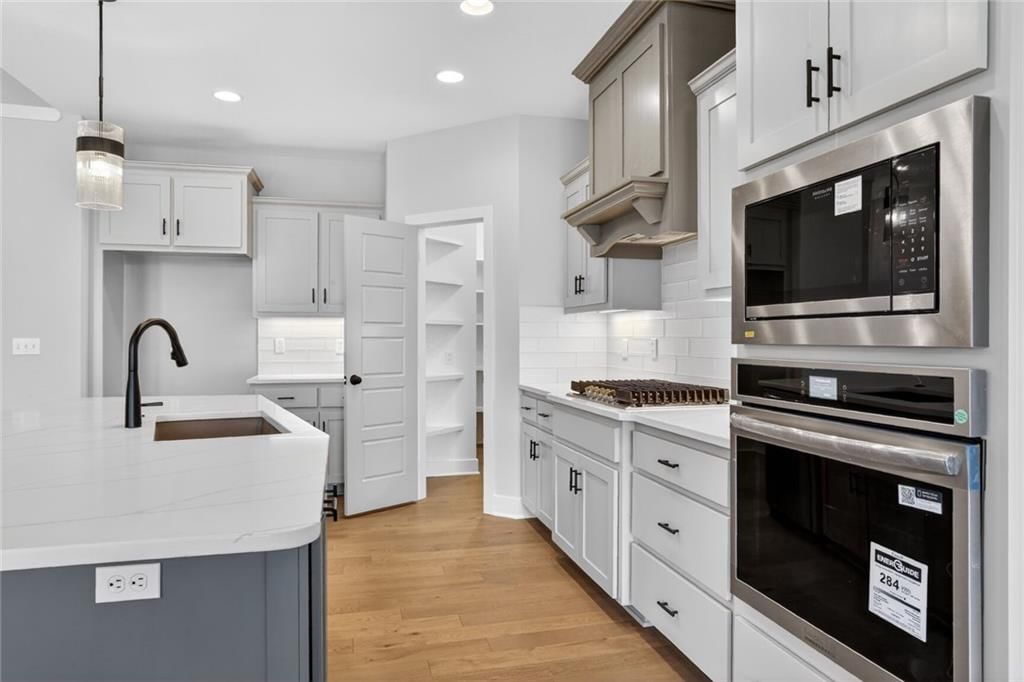 7060 NW Yulich Court — photo 8