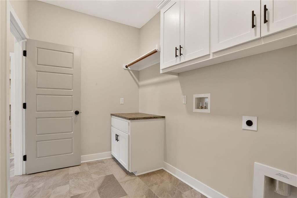 7060 NW Yulich Court — photo 16