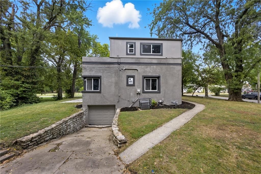 7300 Brooklyn Avenue — photo 23