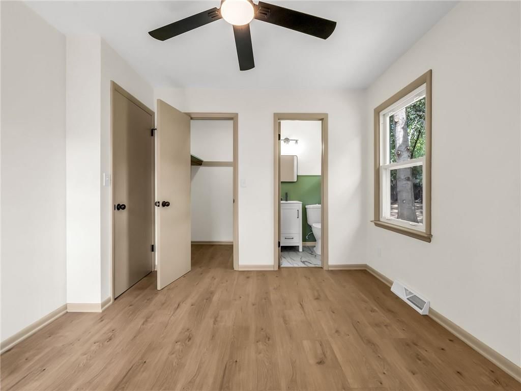 3921 S Delaware Avenue — photo 15