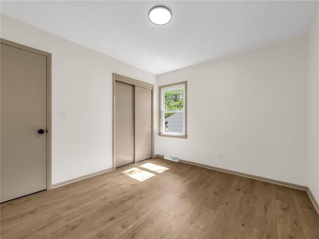 3921 S Delaware Avenue — photo 18
