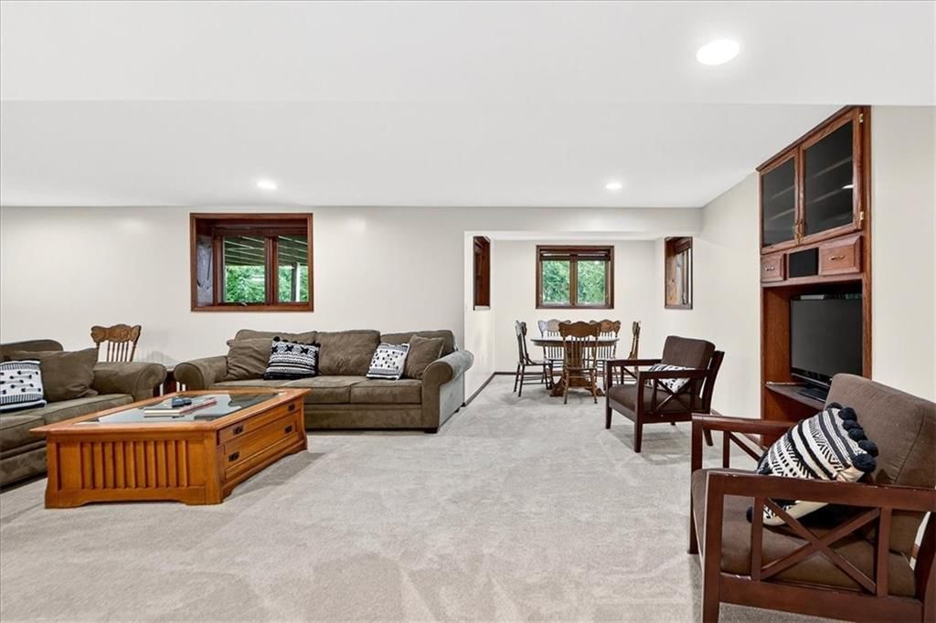 12553 Grandview Street — photo 49