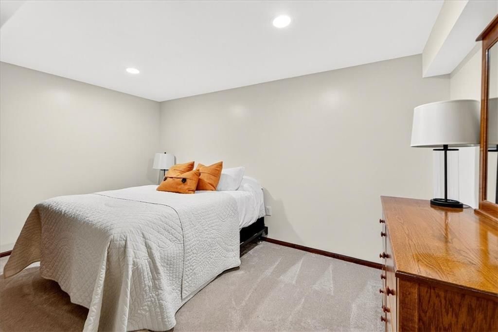 12553 Grandview Street — photo 61