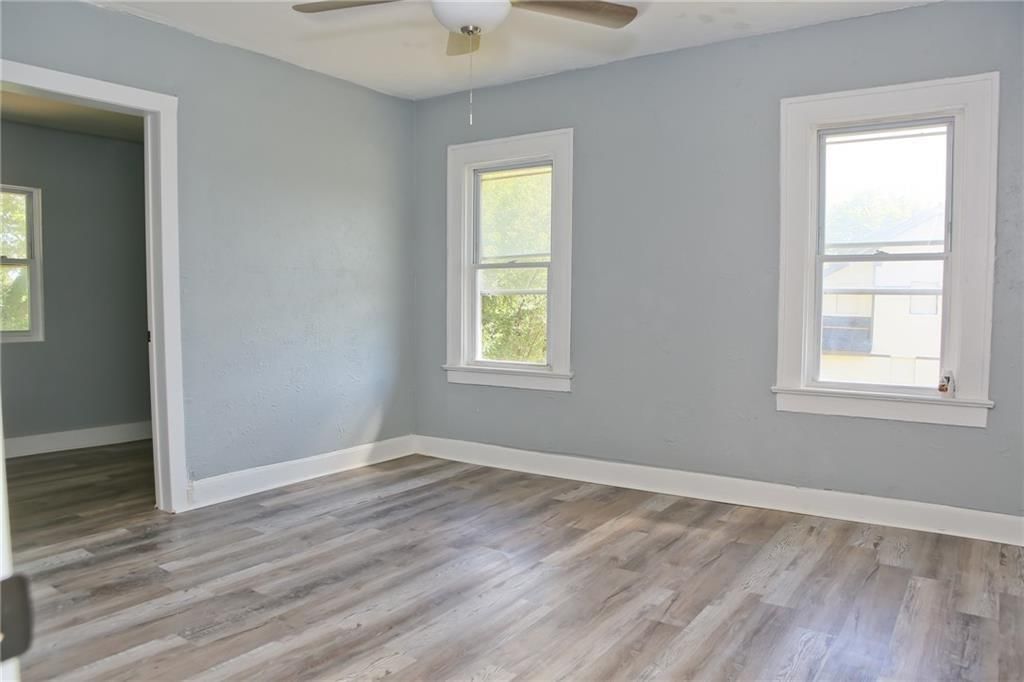 3831 Indiana Avenue — photo 10
