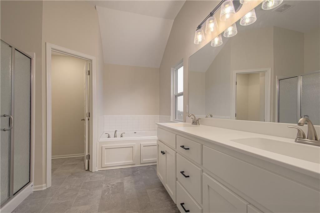 1200 Noah Lane — photo 24
