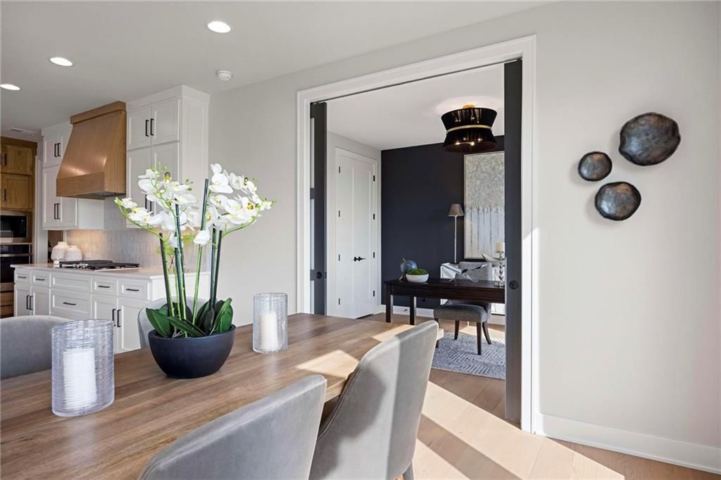 7927 Round Prairie Street — photo 16