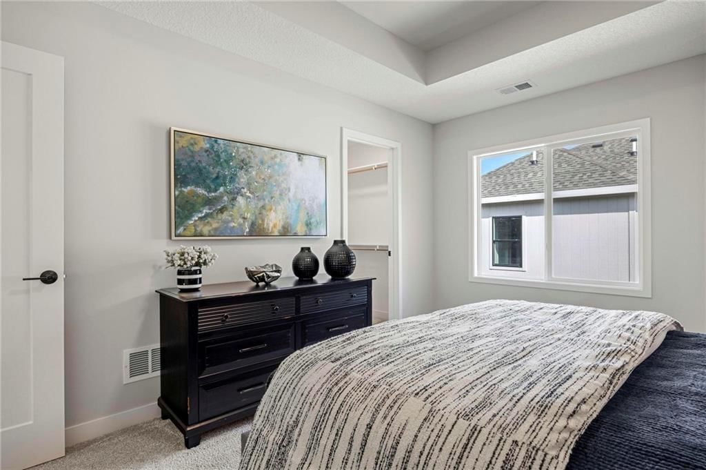 7927 Round Prairie Street — photo 42