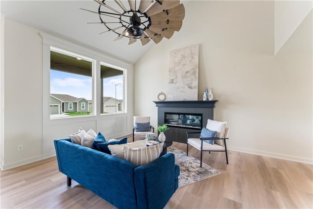 2200 SE Oak Ridge Drive — photo 3