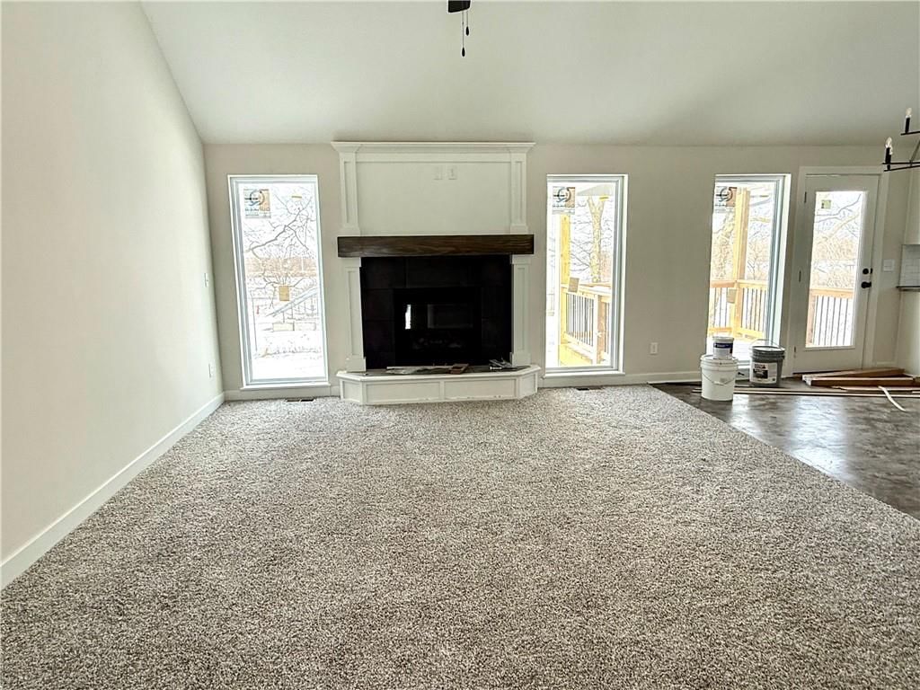 11902 N Bellaire Avenue — photo 2