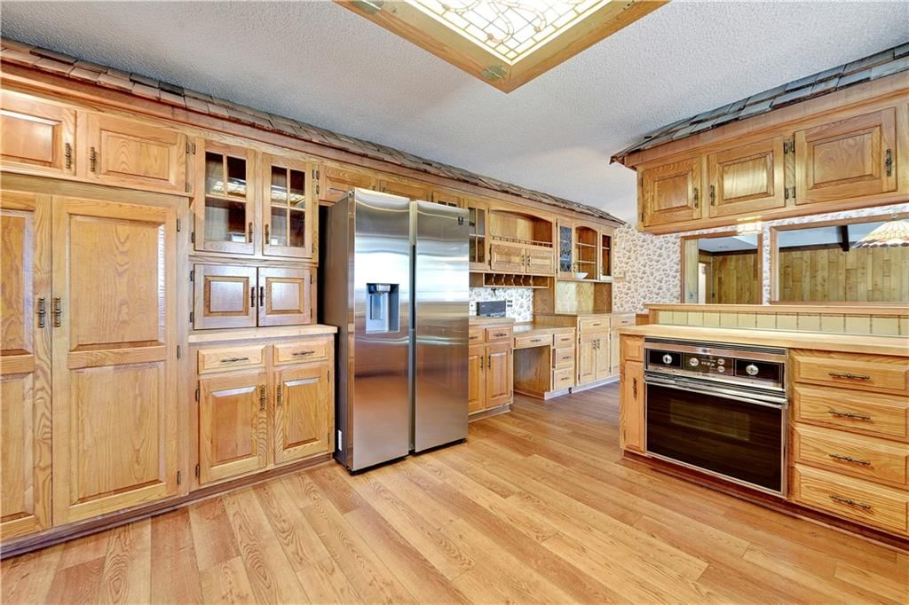 11905 Madison Avenue — photo 12