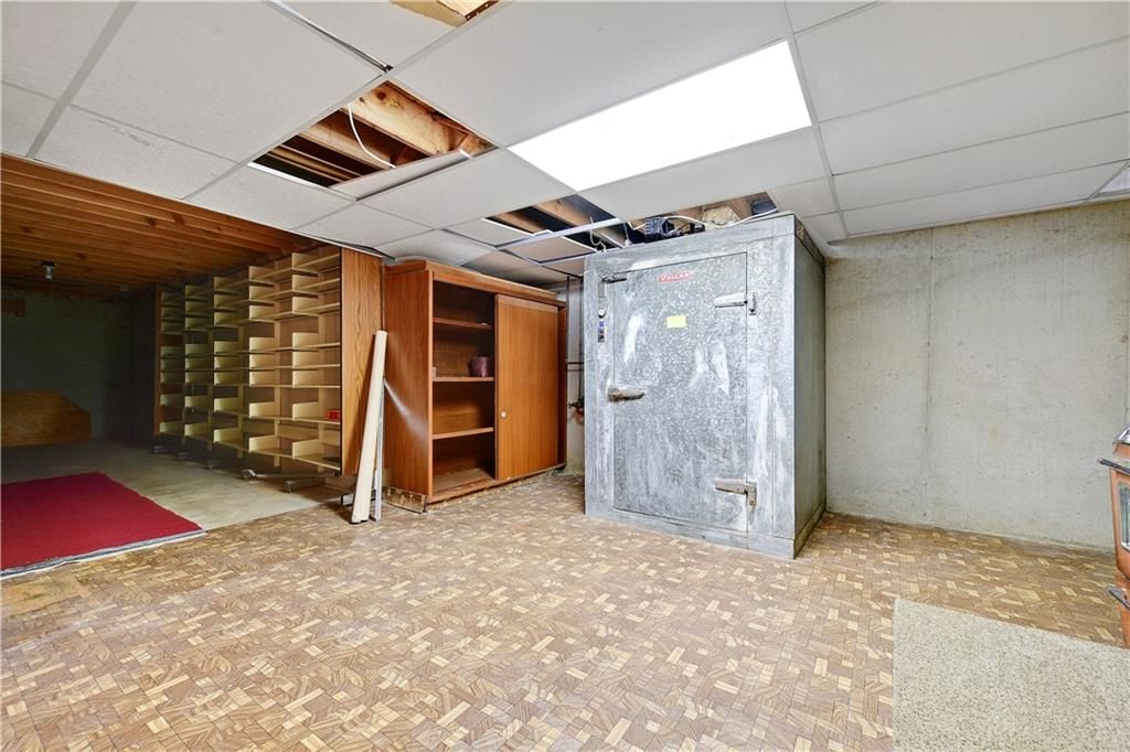 11905 Madison Avenue — photo 35
