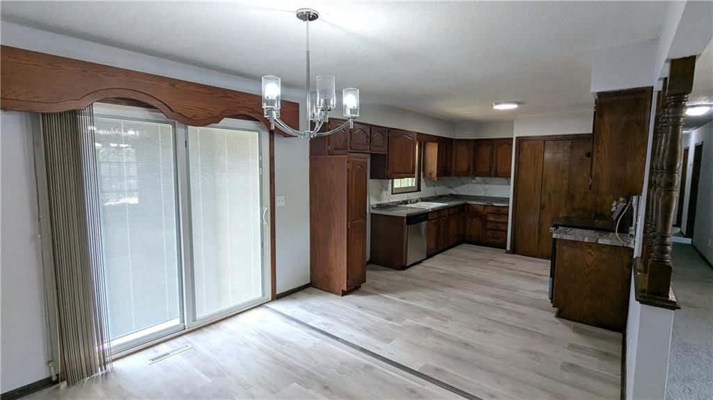 7236 Crisp Avenue — photo 16