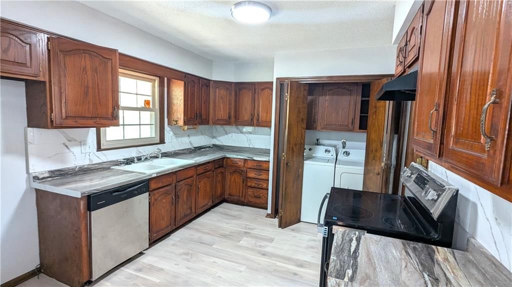 7236 Crisp Avenue — photo 23