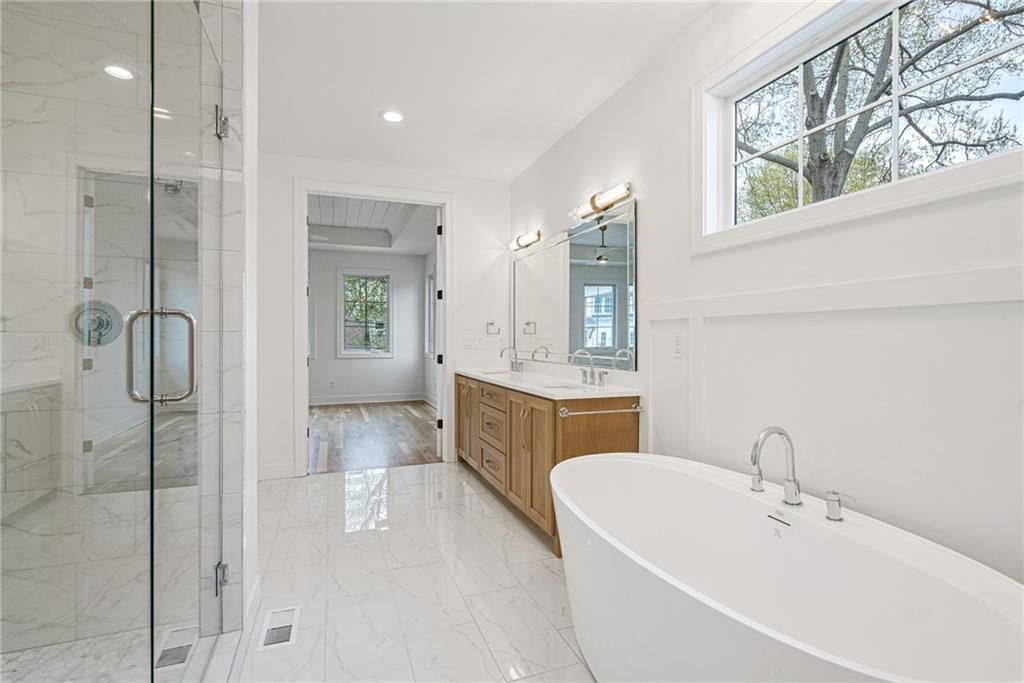 4016 W 67th Terrace — photo 14