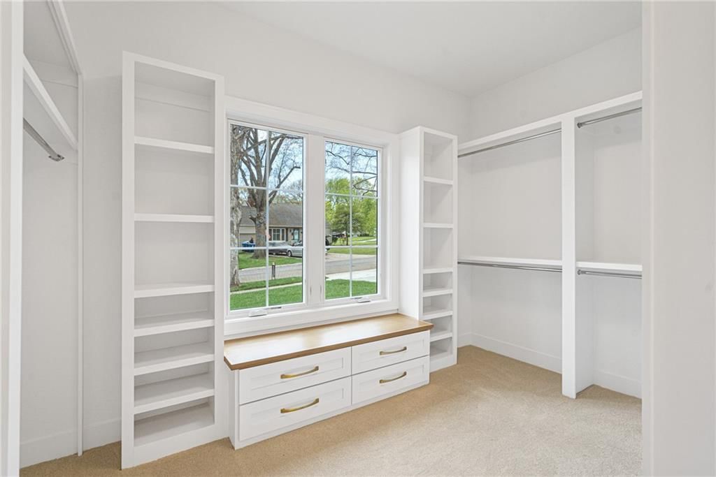 4016 W 67th Terrace — photo 16