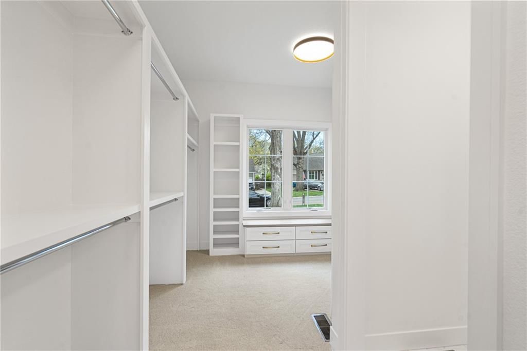 4016 W 67th Terrace — photo 17